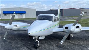 1966 Piper PA-30 Twin Comanche Aircraft