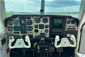 1991 Beechcraft Bonanza F33 A