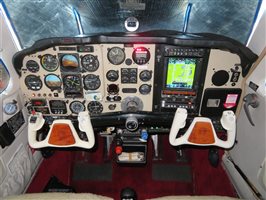 1990 Beechcraft Bonanza F33 A