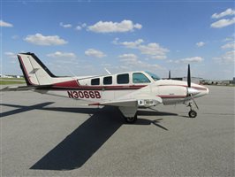 1987 Beechcraft Baron 58 Aircraft