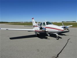 1974 Beechcraft Baron 55 B Aircraft