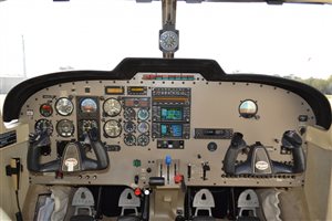 2000 Piper PA-32R-301