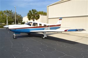 2000 Piper PA-32R-301