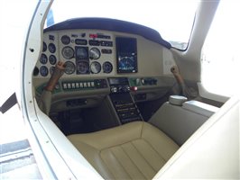 2003 Lancair Columbia 300