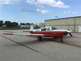 1995 Mooney Ovation M20R
