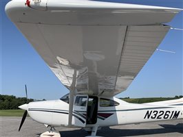 1998 Cessna 182 S 260HP
