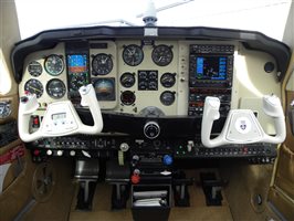 1990 Beechcraft Bonanza F33 A