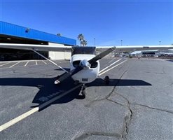 2000 Cessna 172 Skyhawk SP