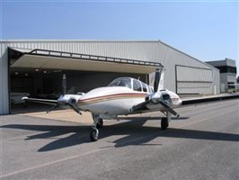 1982 Beechcraft Baron 58 Aircraft