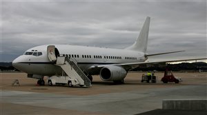 2002 Boeing 737-700IGW